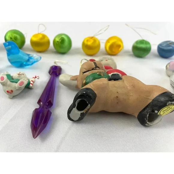 21x VTG Holiday Ornaments Christmas Satin Balls Stocking Snowman Fruit - Picture 4 of 9